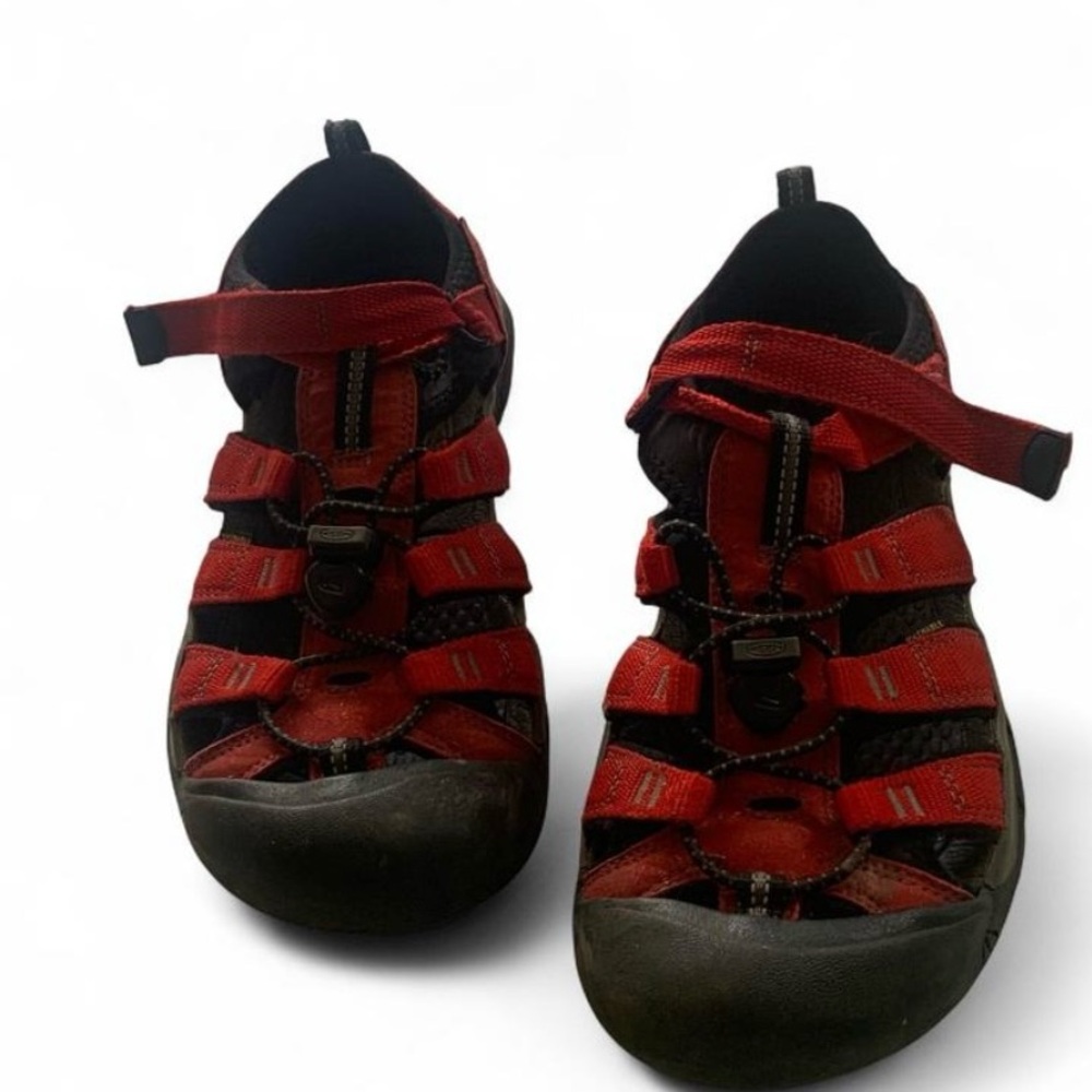 Keen Newport H II Red climbing sandals men size 6 hiking outdoor red shoes